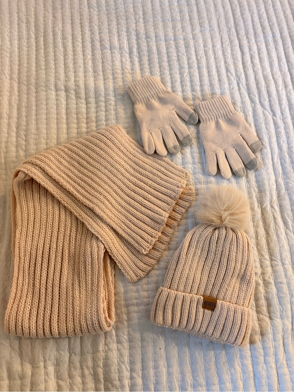 Cozy Knit Hat, Scarf & Gloves Set - Cream